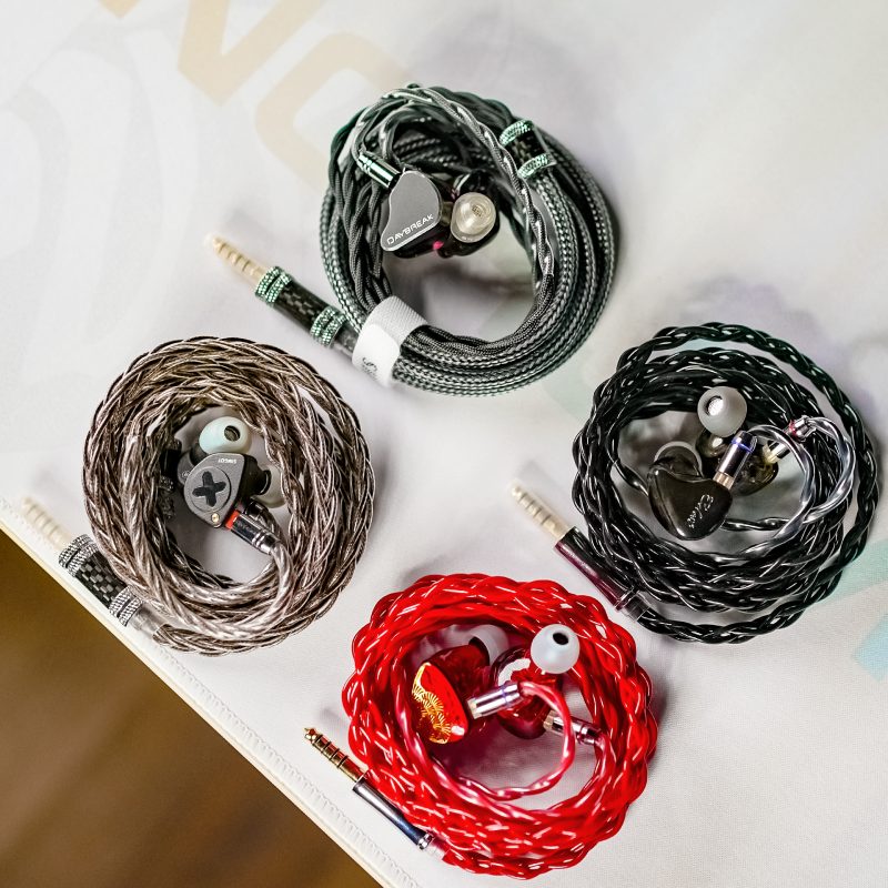 Kabel IEM Memangnya Bisa Merubah Suara? XINHS Sigma, XINHS Red Velvet, XINHS Moca & XINHS Black Pearl