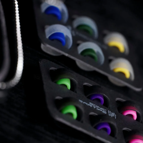 Tangzu Harmonic Empire Zhang Liao 1DD + 2BA + 1 Planar IEM In Ear Monitor Earphone